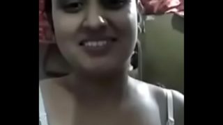 हिंदी एमएमएस: भाभी की चुचि का रोमांचक दृश्य।