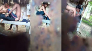 आउटडोर सेक्स में कलेज गर्ल, लीक हुआ तमिल एमएमएस।