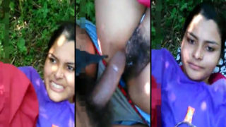 पाकिस्तानी गांव की लड़की की खुले में सेक्स MMS। चूत चुदाई और लंबा लंगड़ा अनुभव।