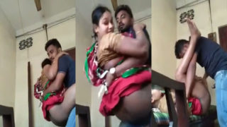 Bengali bf, लोकल सेक्स वीडियो, नौकरानी का चूत चुदाई सीन।