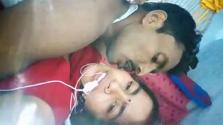 हॉट भाभी की चुदाई, हिंदी XXX वीडियो में देखें।