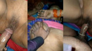 ग्रामीण इलाके में हॉट सेक्स, चूत चुदाई का धमाका!