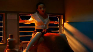 गुप्त मुलाकात, ट्रेन टीटीई के साथ हॉट सेक्स।