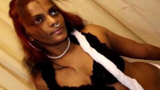 नई एक्सएक्सएक्स वीडियो: गोरी लड़की, सफेद साड़ी, जबरदस्त चुदाई।