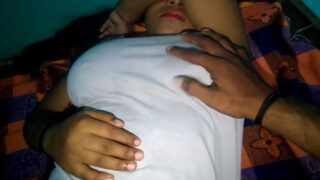 नई वीडियो: देसी गर्ल के बड़े बूब्स और बीएफ का हार्डकोर सेक्स।