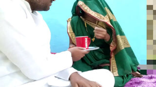 गुजारत की बहू, रस्स पिया के लिए बेताब! चूत चाटते हुए, मज़ेदार वीडियो।