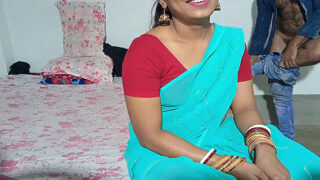 नई हिंदी एक्सएक्सएक्स वीडियो - भाभी का उत्तेजक प्रदर्शन।