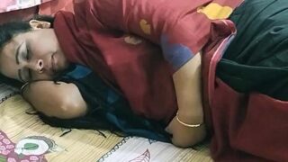 भाई के साथ गुप्त चुदाई, हिंदी एक्सएक्सएक्स वीडियो का मज़ा।