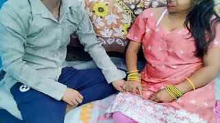 हिंदी बीएफ सेक्स वीडियो: भाभी और देवर की कहानी, हॉट दृश्य देखें।