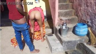 पड़ोसी के साथ मराठी भाभी की चटाई पर देसी फ़ककिंग वीडियो।